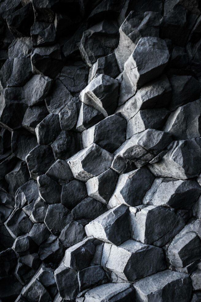 Hálsanefshellir Cave